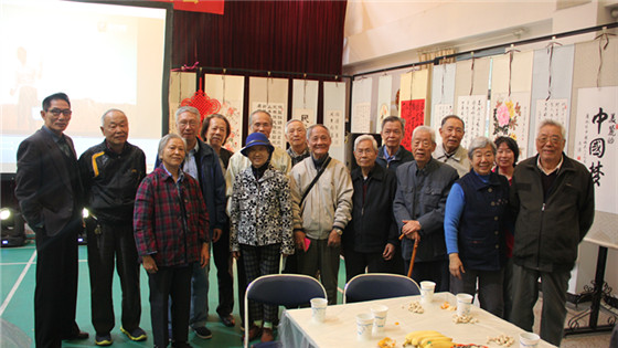 30e616460c083b0948689331699654bc.jpg 合影1.jpg