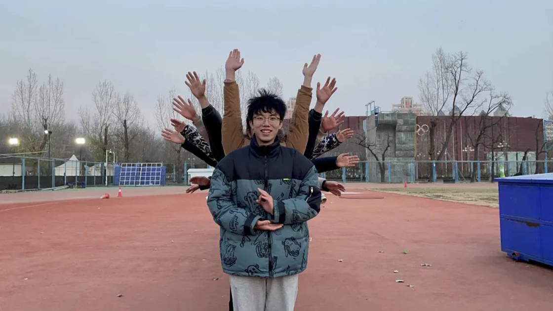 469dfccdcd94e557eafa475012281723.png 4.png