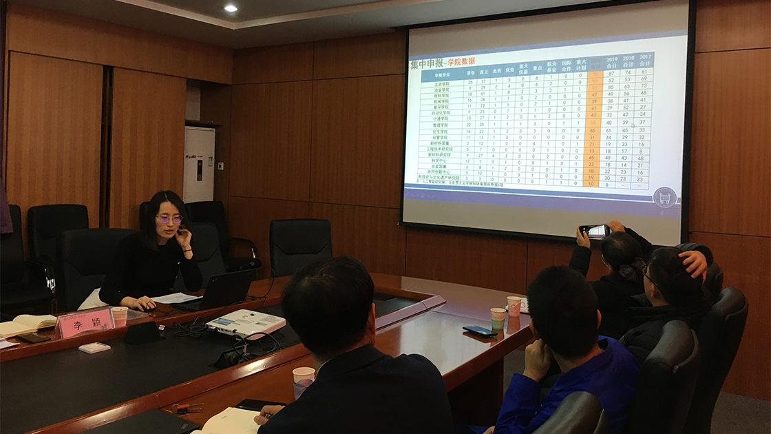 55bd2e31d1f0106a4e1190fced028d1c.png 13.png