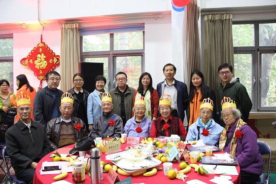 58b4b6e3a3e25950a523dcfe89913616.jpg 合影2.JPG