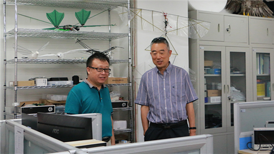 672abae9d1d89e08452ab1bbb97e6780.jpg 111.jpg