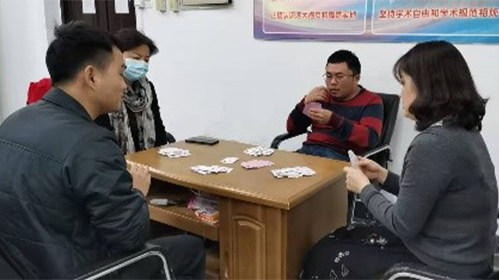 690835c0e47b1ba56c43024242a4e878.png 拖拉机.png