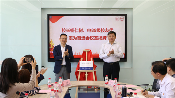 777d64e4c49ff180c451edd25c8f5de7.jpg IMG_0926.JPG