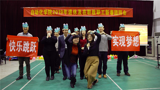 c4d8f0eb6e06bda5be57642d497dbc15.jpg IMG_0460.jpg