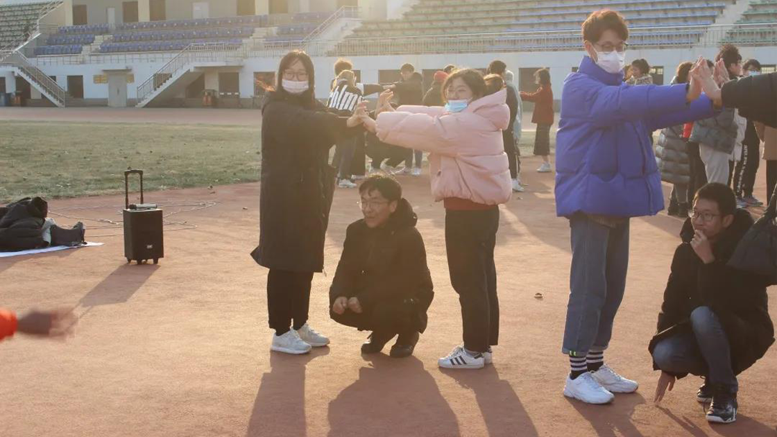 e2c0eeb3f5461ffd819492eafc9f880e.png 1.png