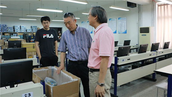 ea49d2ead24f04af0c72a202a5bc7e8f.jpg 222.jpg